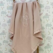 Плед розового цвета