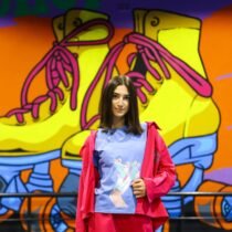 Голубая рубашка