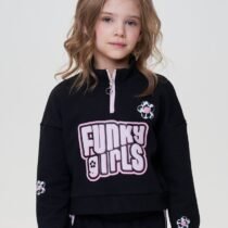 Толстовка из футера с декором