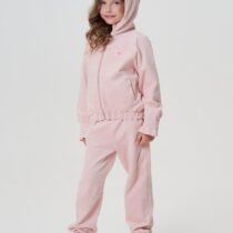 Костюм из трикотажа с велюровым эффектом