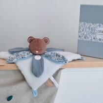 DouDou Медведь