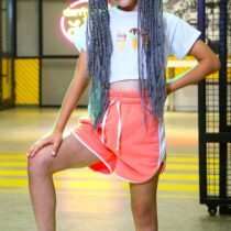 Шорты малиновые