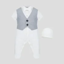 Տոնական կոմբինեզոն՝ գլխարկով հավաքածուում