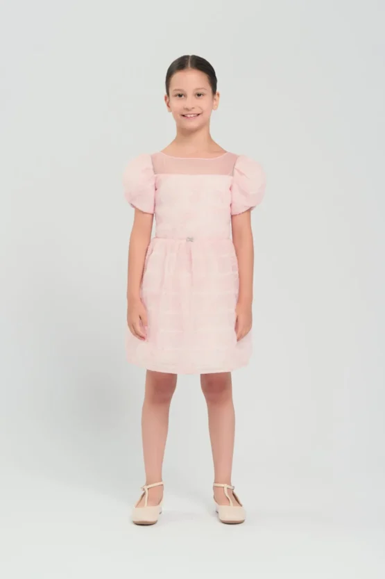 Հագուստ՝ պատրաստված ծավալուն ցանցից